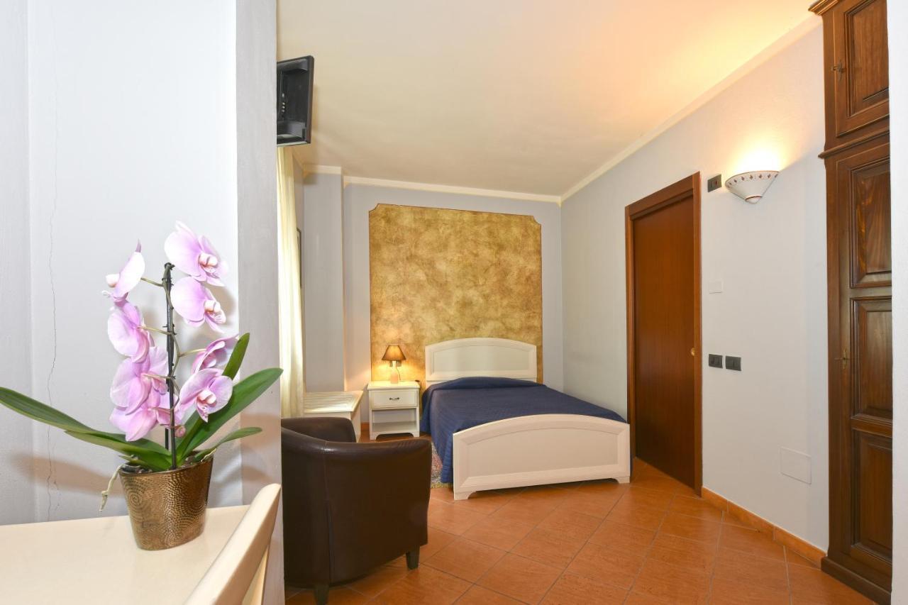 Montegrosso dʼAsti Hotel Ristorante Borgovecchio מראה חיצוני תמונה